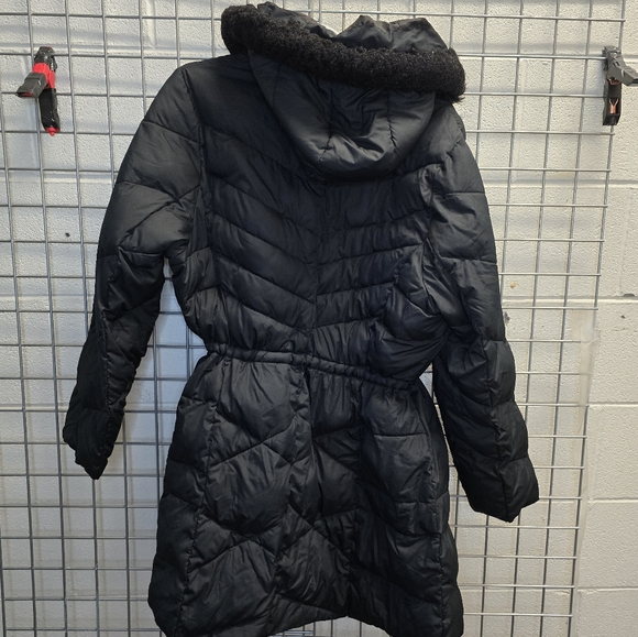 Women's Black Quilted Jacket - Picture 9 of 10